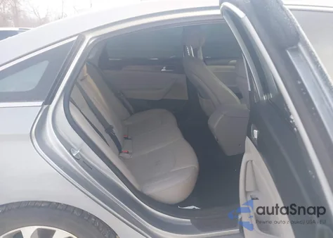 2015 Hyundai Sonata Sport z USA, uszkodzony, nr VIN 5NPE34AF7FH073532